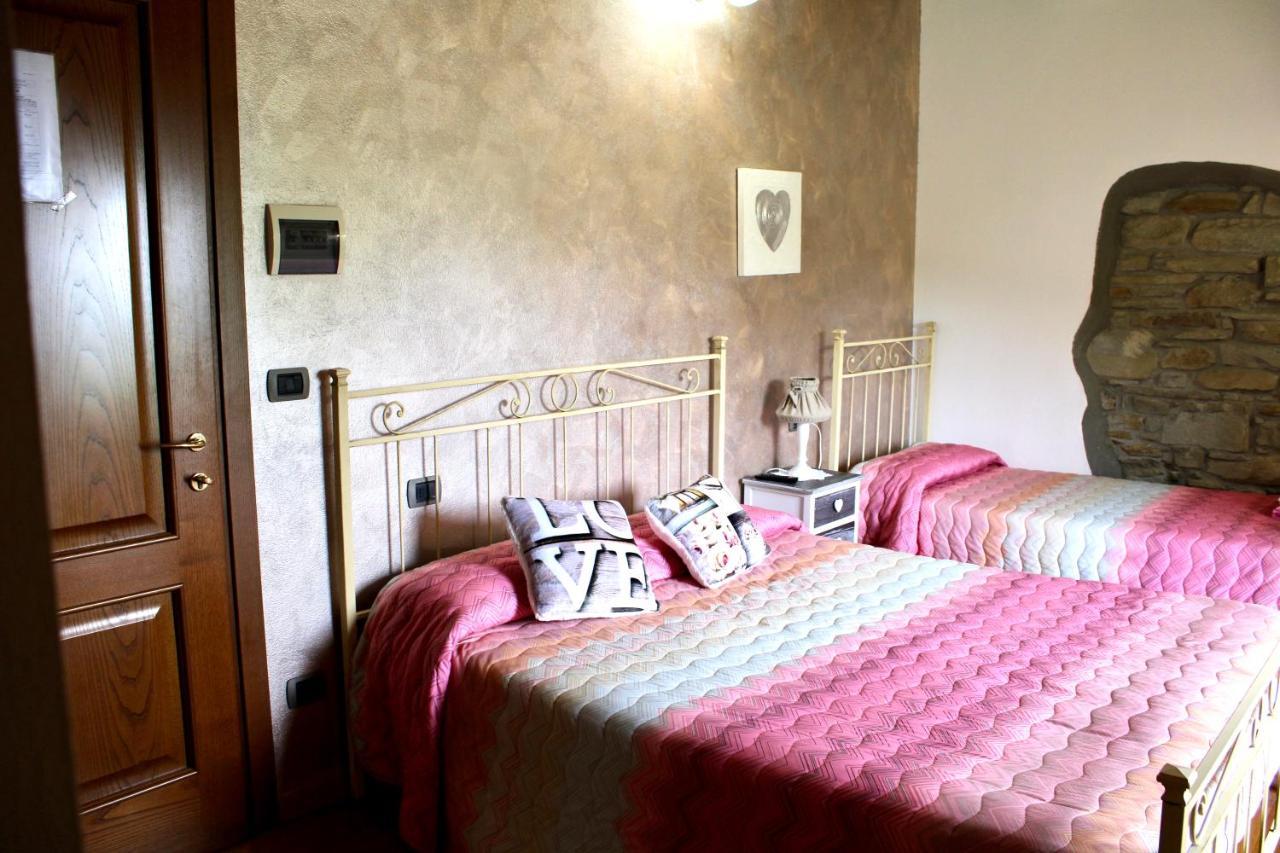 Agriturismo La Fine Villa Piancaldoli Bagian luar foto